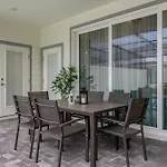 Windsor Cay 13