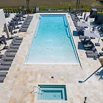Luxury 3Bedroom Near Disney W/ Bbq & Outdoor Dining!