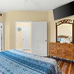 Orlando Resort Condo With Pools, 2 Mi To Disney!