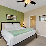Vista Cay Resort, Next To Universal 821