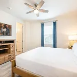 Ec414 - Traditional Home With Private Pool And Spillover Spa At Encore