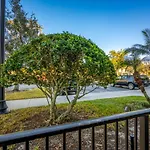 Is1-106 Beautiful Apartment - Across From Pool