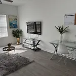 Storey Park One Bedroom Suite Of Lake Nona