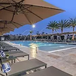7485 - Luxurious 3 Bedroom Townhouse Behind Disney