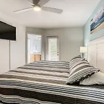 Beautiful Townhome Old Town