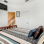 Windsor Hills 3 Bedroom Private Pool Townhome 0865
