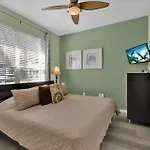 Windsor Hills 3 Bedroom Private Pool Townhome 0858