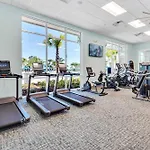 Family Home W Cinema, Pool & Bbq Clermont