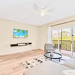 Bright Condo, Near Disney!