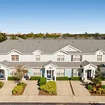 3 Bedrooms - 3 Bathrooms - Windsor Hills 7659 Sk