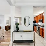 Stylish Vista Cay Magic Near All Theme Parks, And Walk To The Convention Center