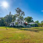 Welcome To The Treetop Villa - An Orlando Victorian Getaway