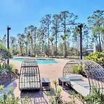 Apartment With Patio- Near Disney!