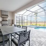 Spacious 8-Bedroom Home In Clermont