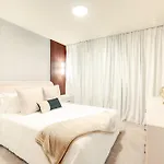 1259 Modern 5Bd Family Home For Your Vacation