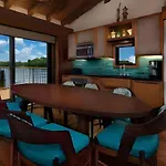 Disney\'S Polynesian Village Resort