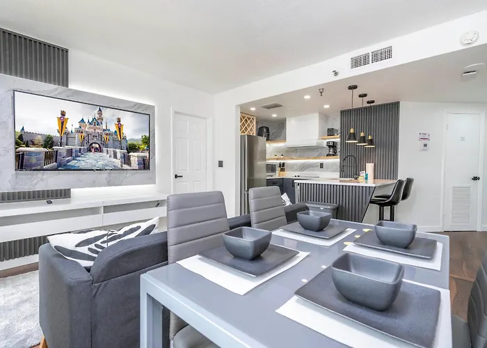 Cozy 2Br Condo-Modern-Best Location-6165