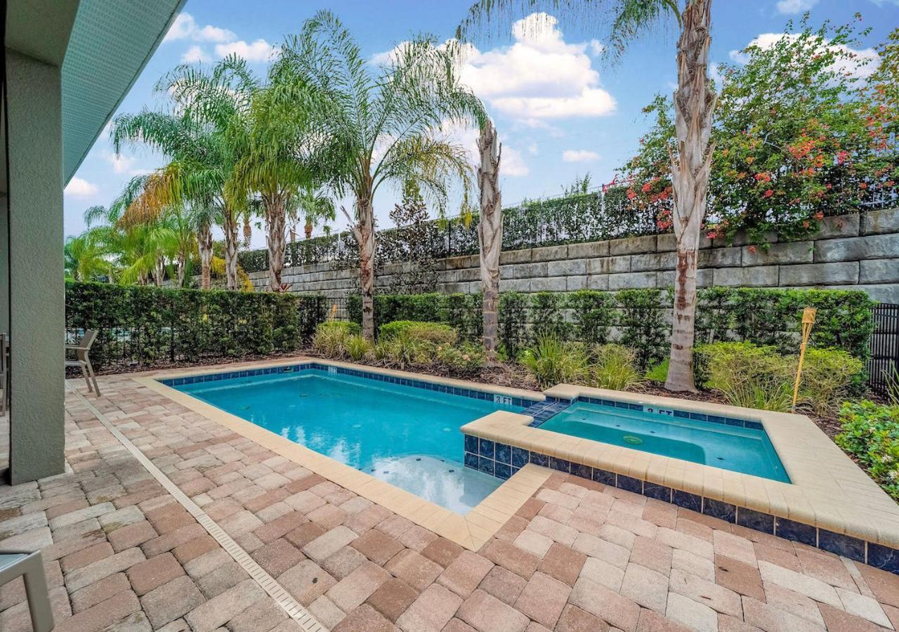 Villa 320-luxury W Pool&hot Tub *