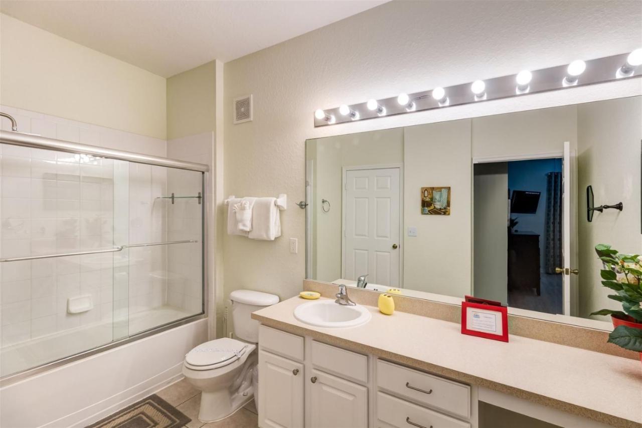 Apartment Ground Floor Oversized - Next To Disney! #104 Orlando
