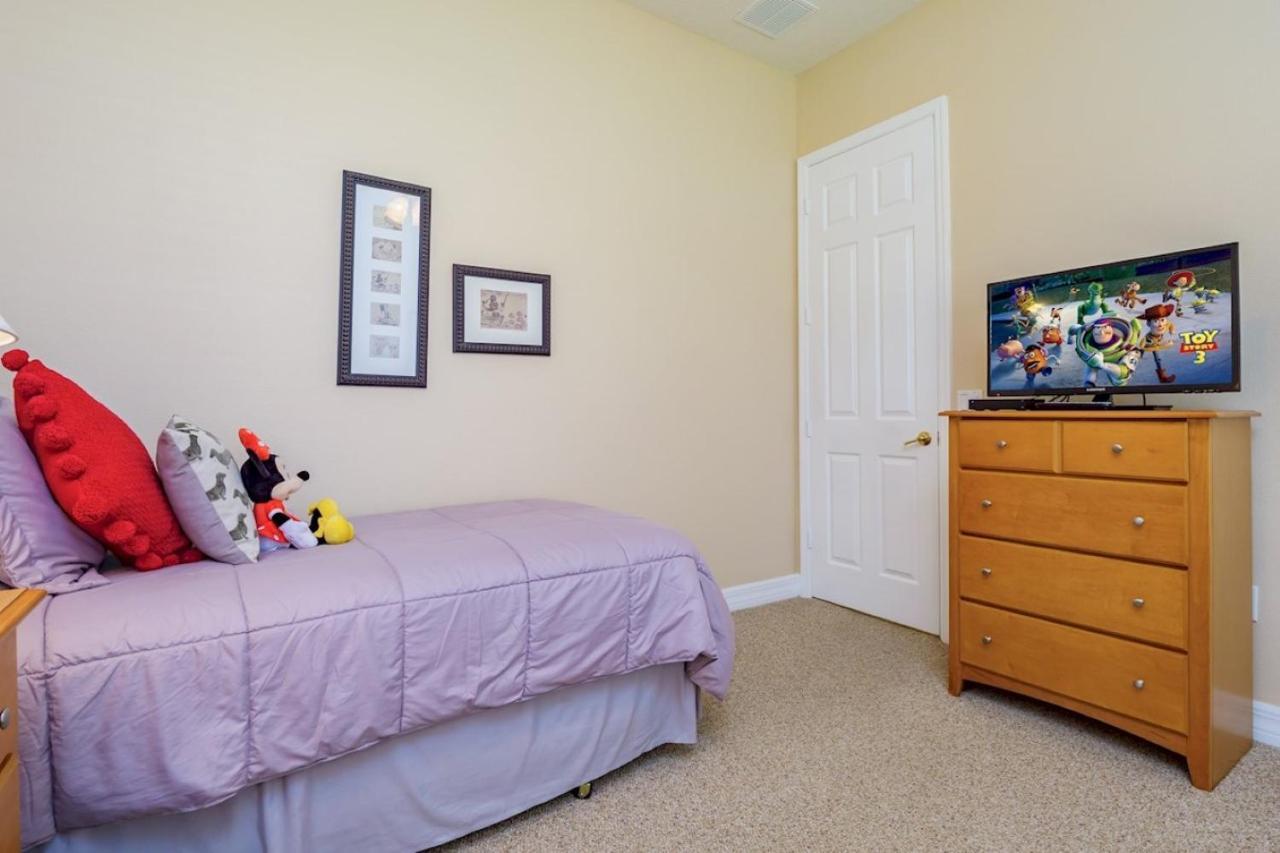 Holiday home Mickey's Floridian: Disney-close With Pool, Hot Tub & Game