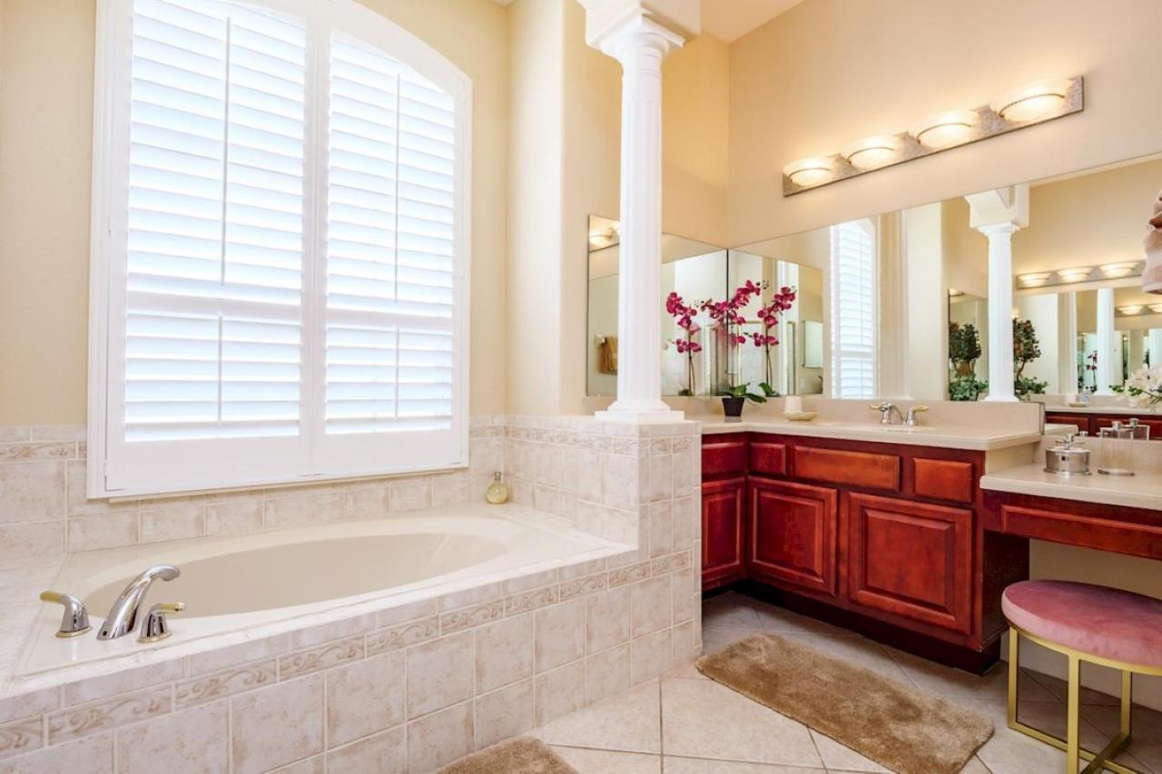 Mickey's Floridian: Disney-close With Pool, Hot Tub & Game Holiday home *