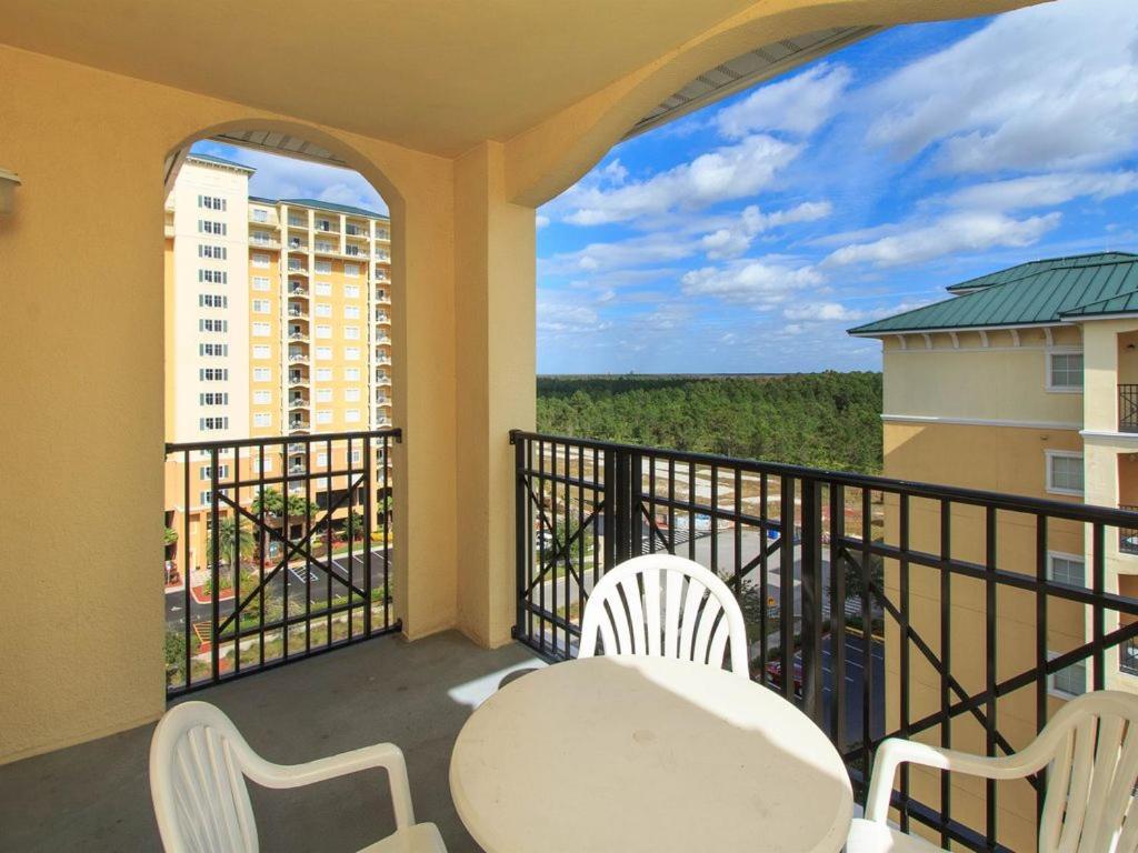 Luxury Condo, 2 Or 3 Bedroom Premium