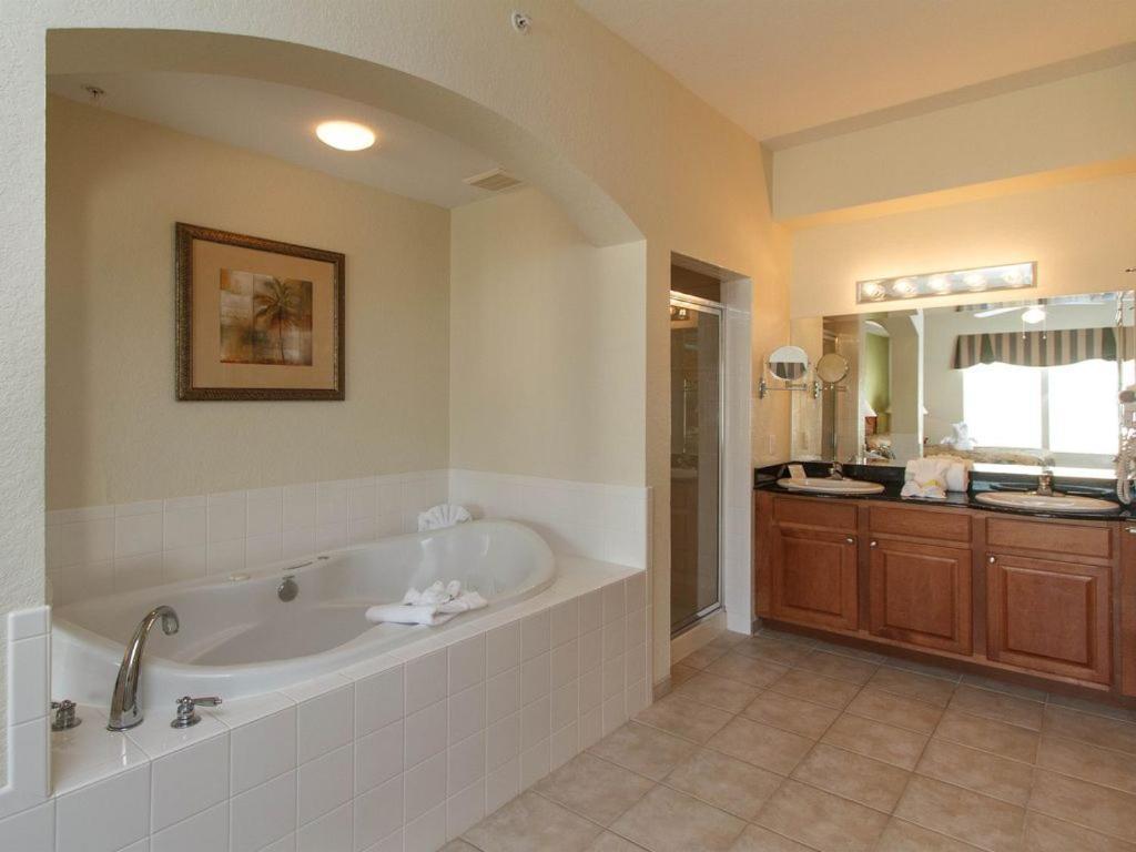Luxury Condo, 2 Or 3 Bedroom Premium Apartment Orlando