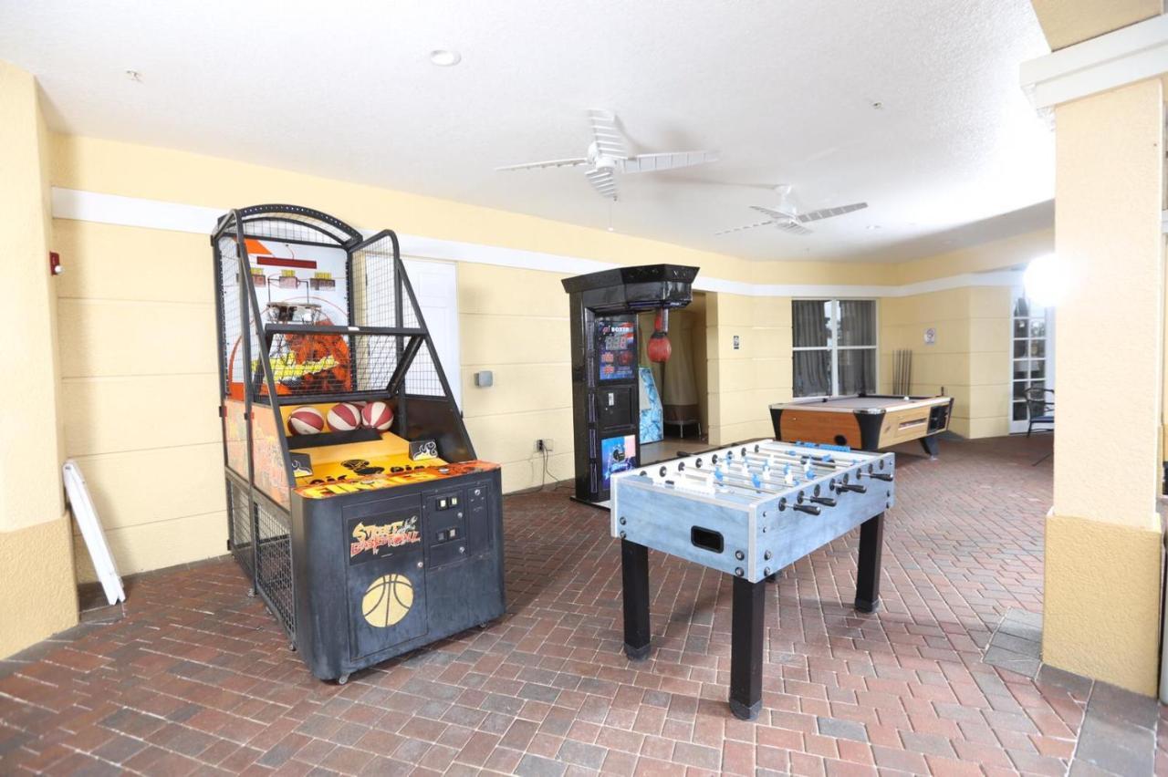 Vista Cay Apartment *