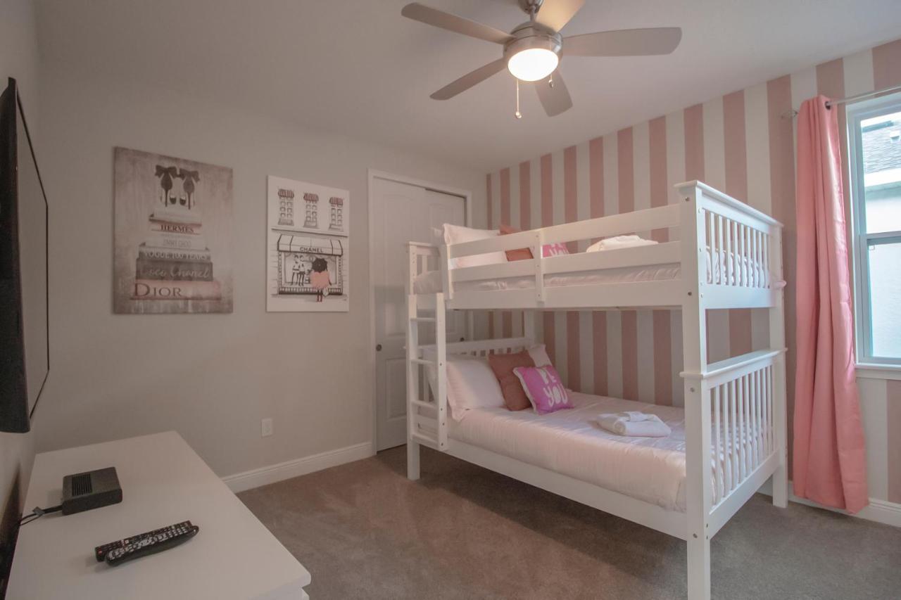 Holiday home Encore 6 Bedroom Vacation With Pool Orlando