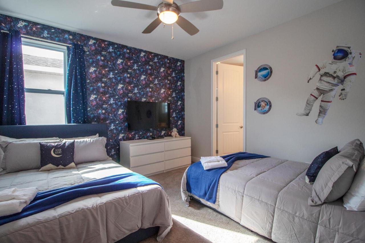Holiday home Encore 6 Bedroom Vacation With Pool Orlando