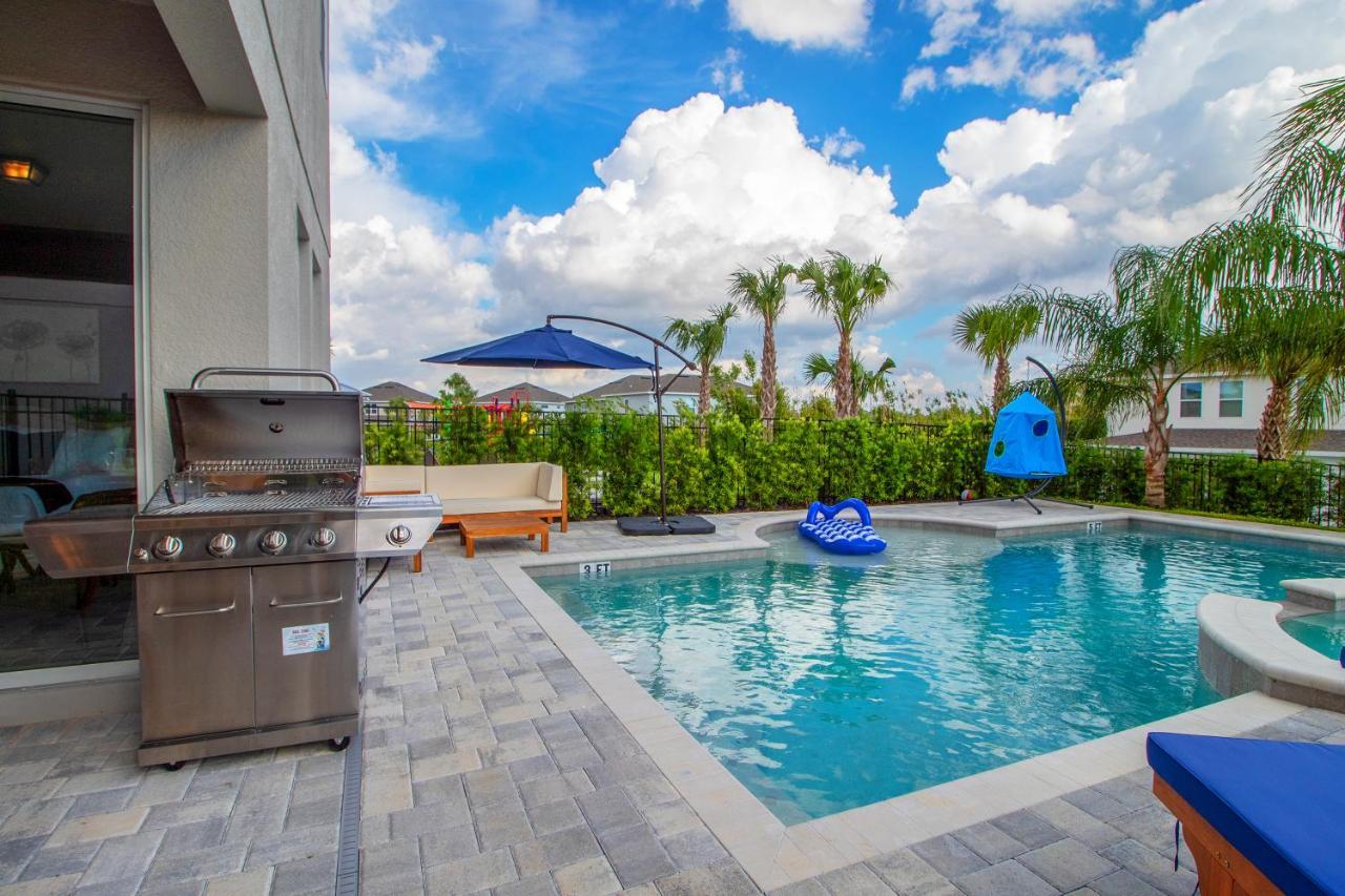 Encore 6 Bedroom Vacation With Pool