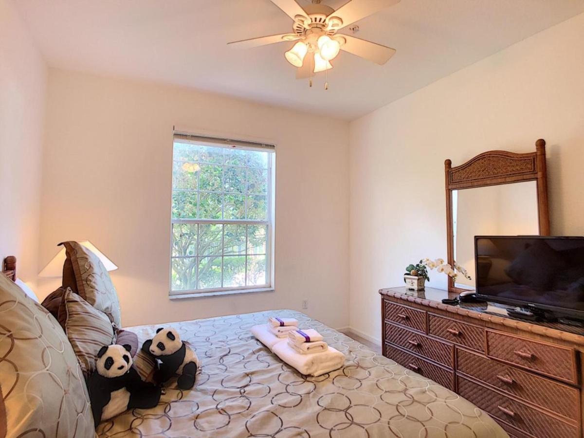 Apartment Panda Palace