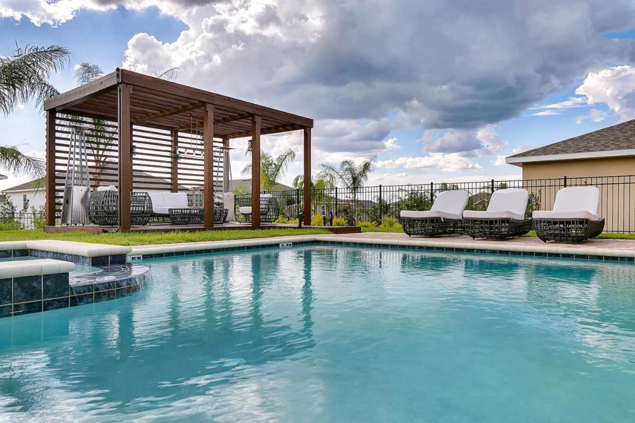 Stunning House With Pool, Gazebo And Movie Theater At Encore 7644 * Orlando