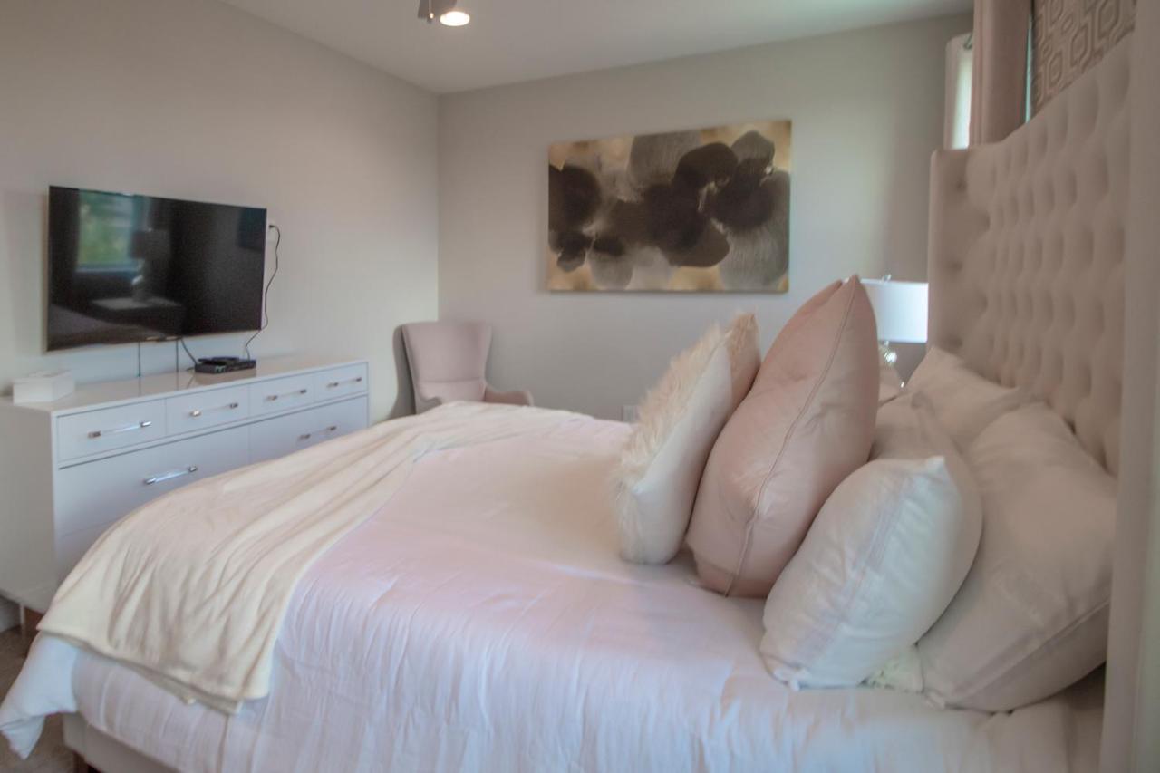 Encore 6 Bedroom Vacation With Pool