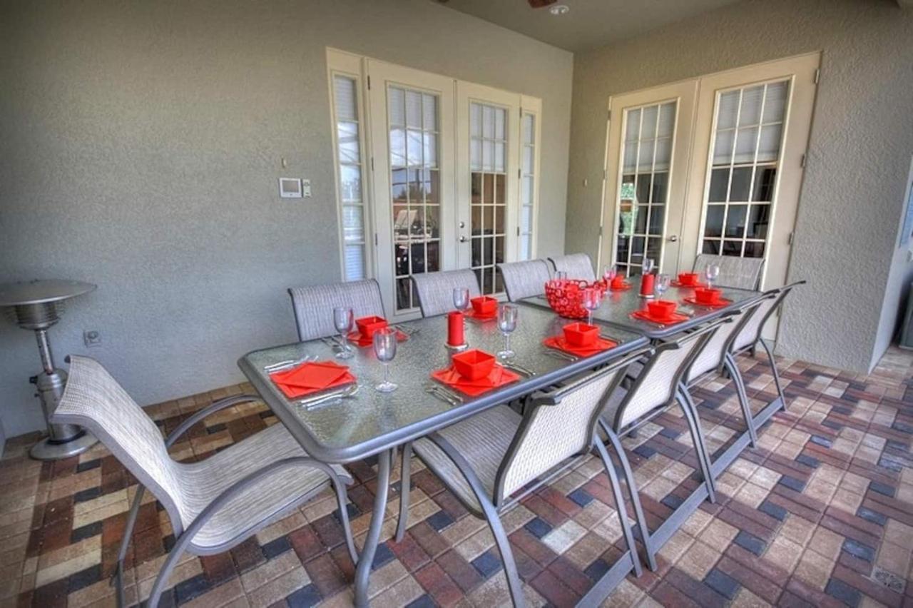 Holiday home Mickey's Getaway: Luxe 7br Retreat With Pool & Theater Near Orlando