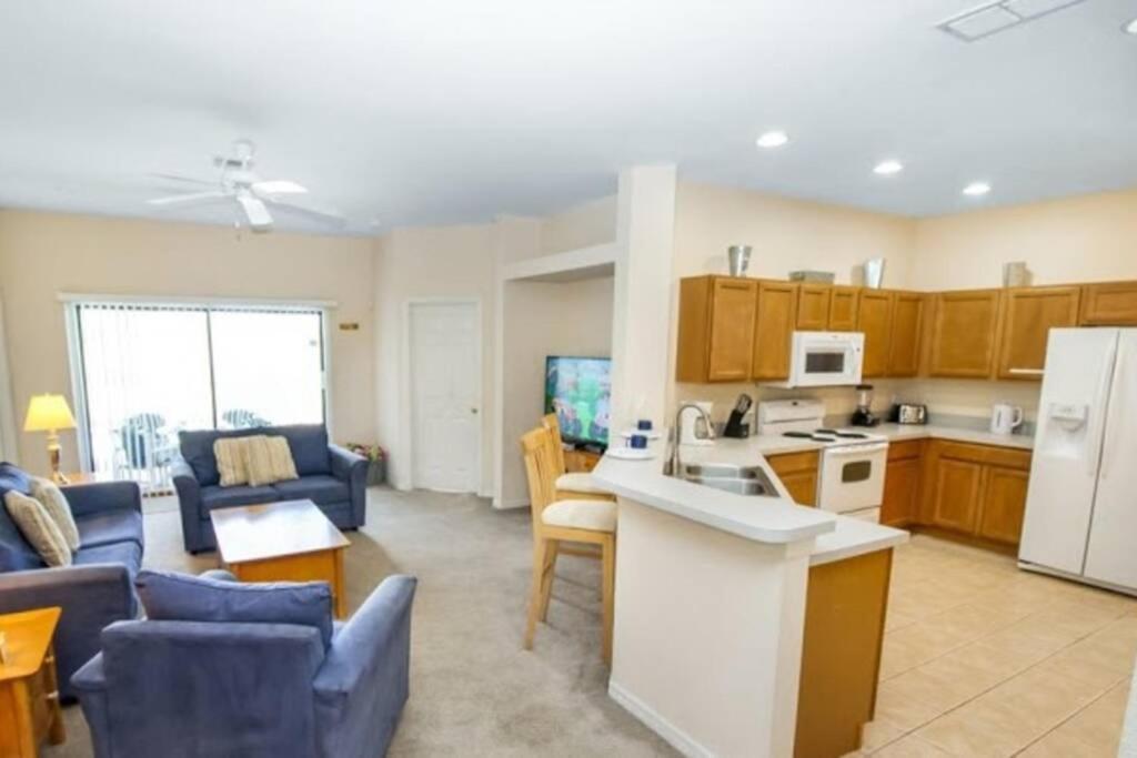 Caribbean Breeze At Ellis Exclusive Orlando