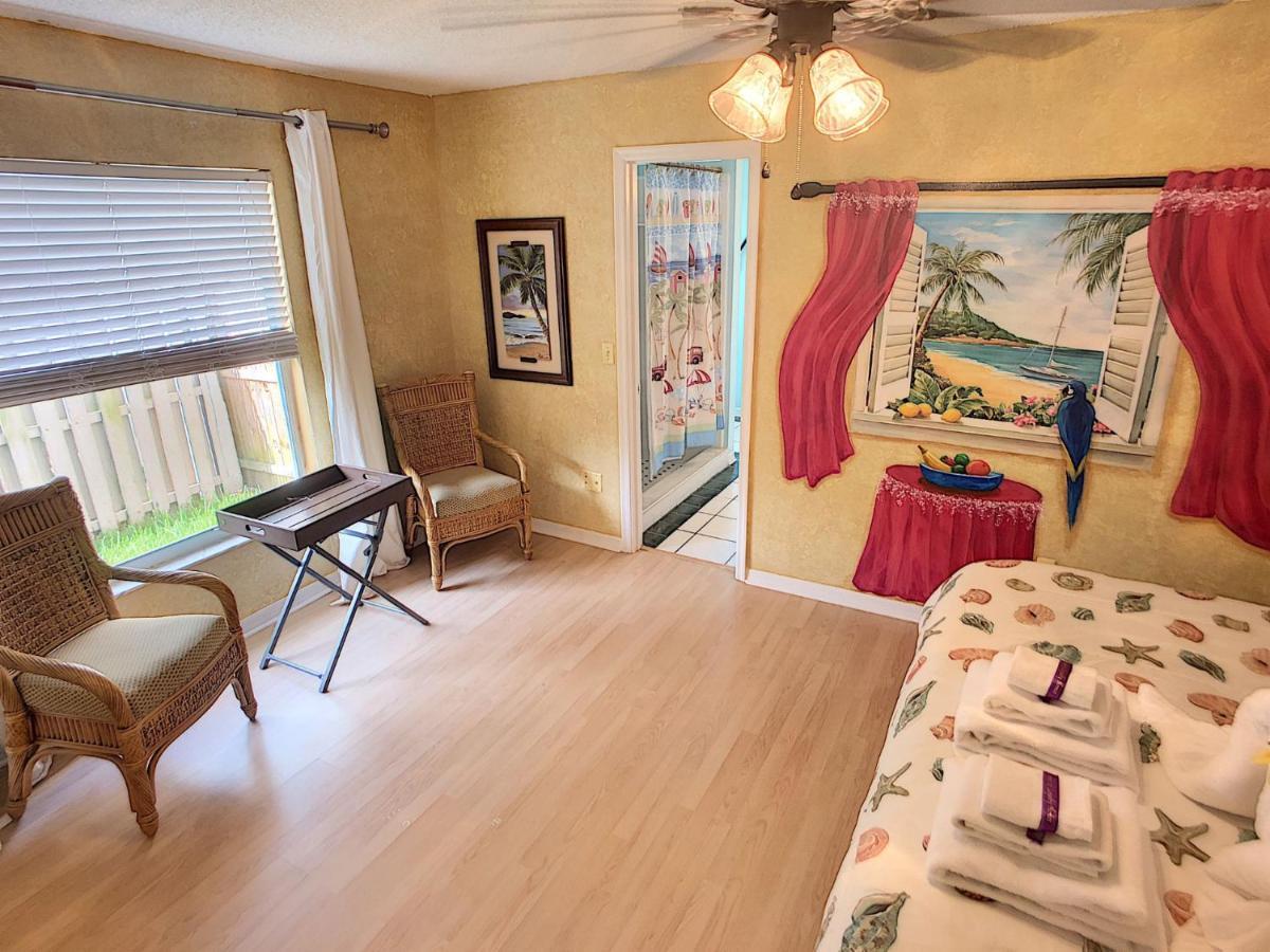 Margaritaville Beach House *