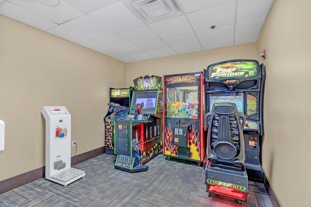 1br 2 Queens Hotel-apt With Pool, Hot Tub & Arcade, Near & Universal! Apartment
