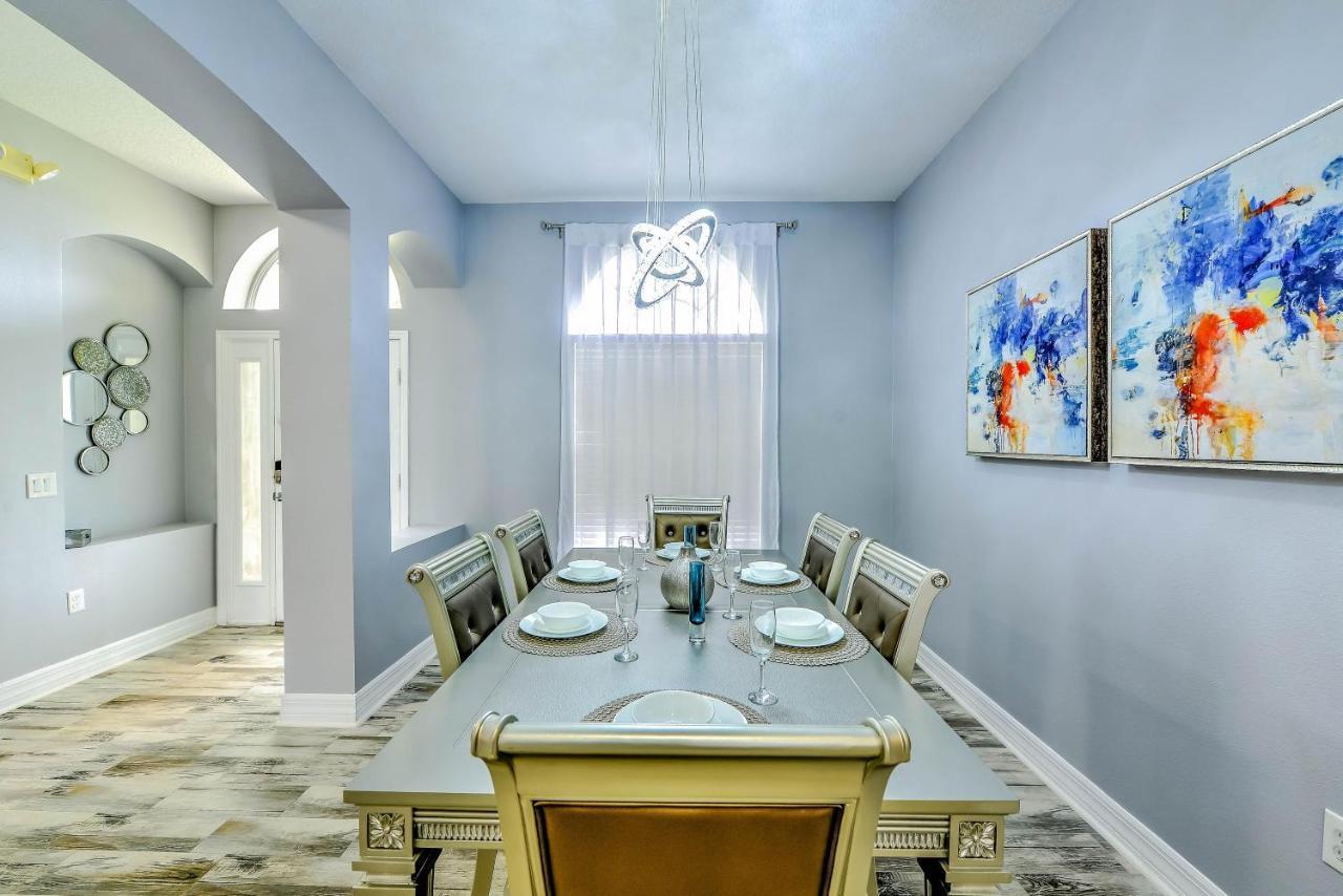 Private Pool, Game Room, Near And Universal!! Holiday home Orlando