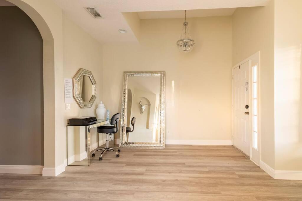 Apopka-3bd/2baths Entire Residential Home!
