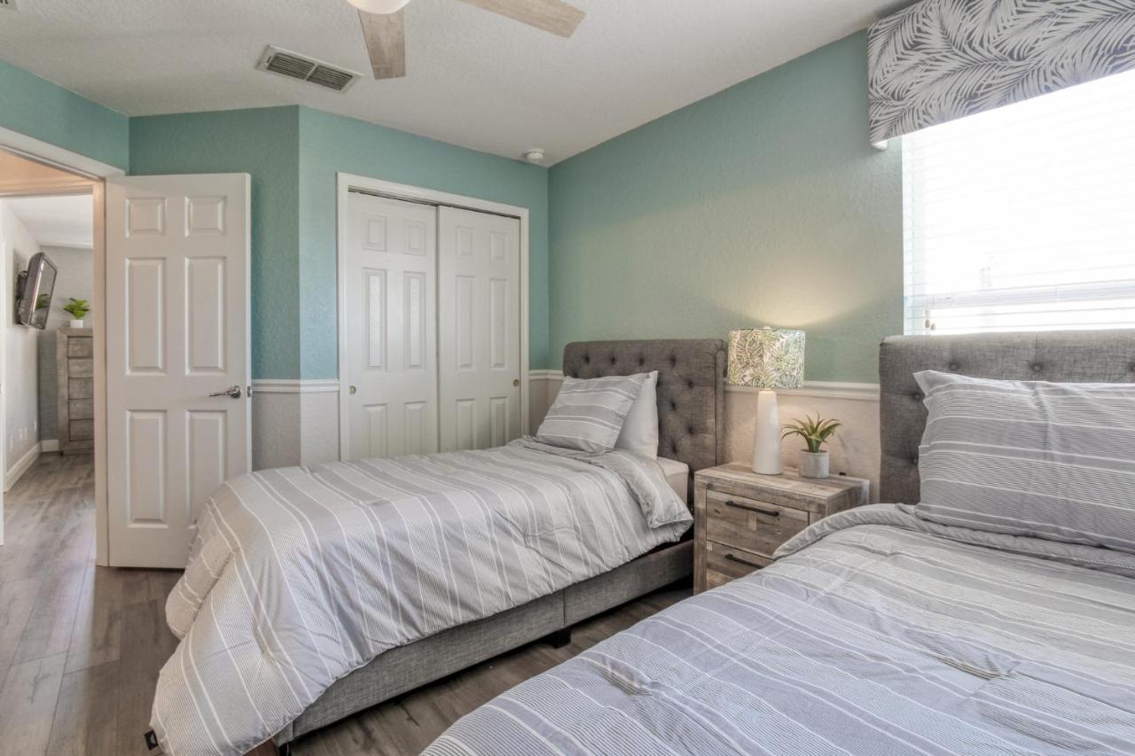 Holiday home Daze - 5 Bed Windsor Hills Pool *