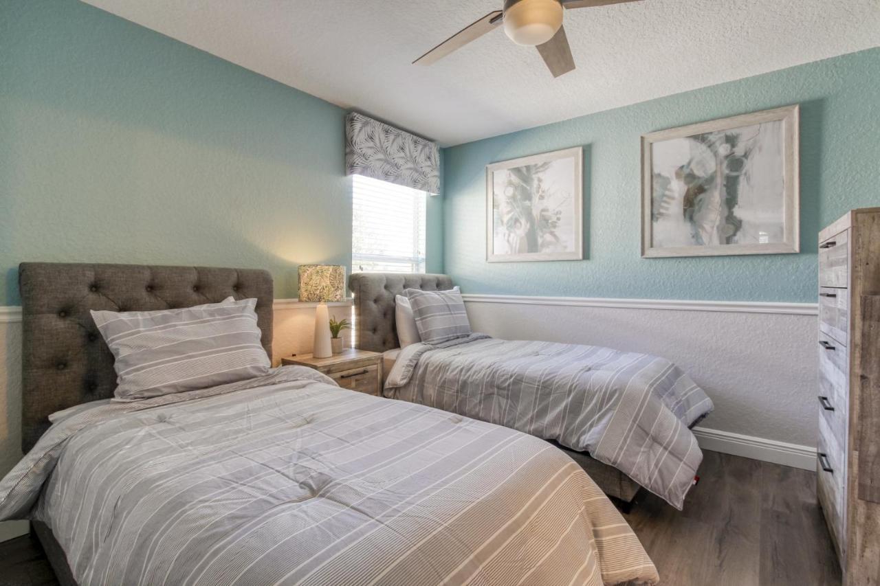 Daze - 5 Bed Windsor Hills Pool Holiday home *
