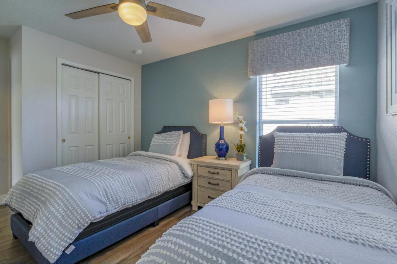 Holiday home Daze - 5 Bed Windsor Hills Pool *