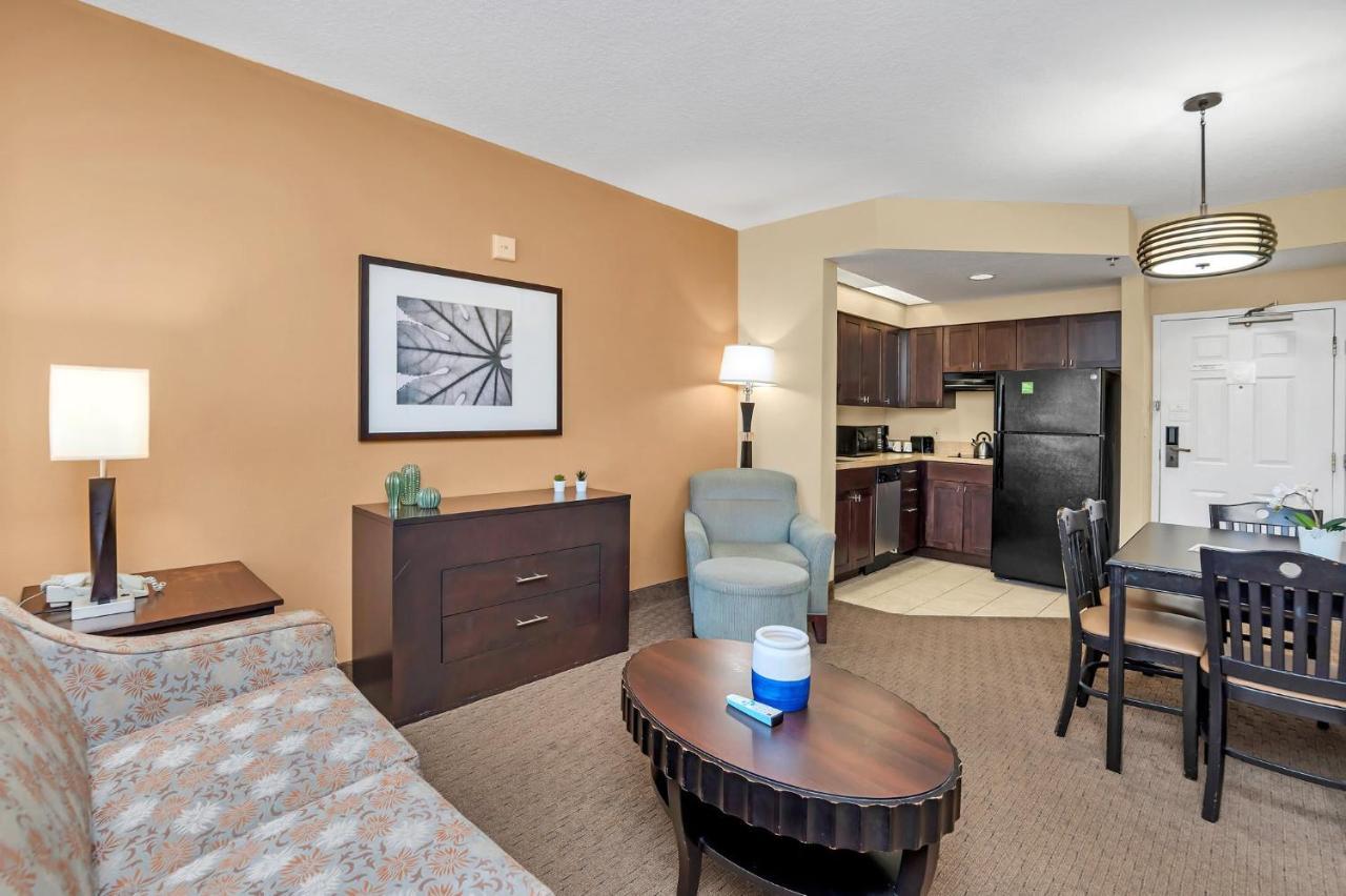 1br Apt-hotel With Two Queen Beds Pool And Hot Tub - Near Disney