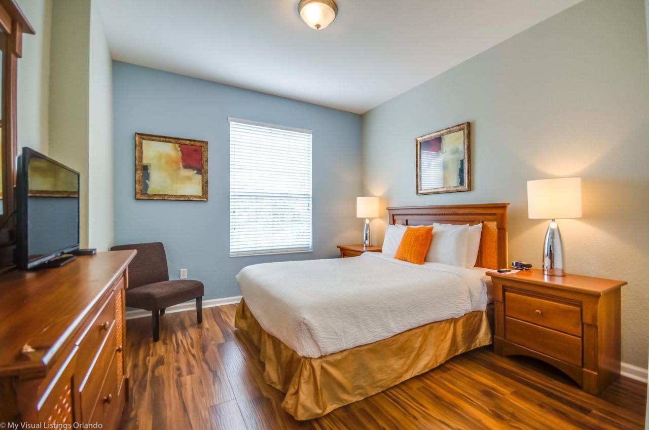 Beautiful Pet Friendly Near Pool Orlando