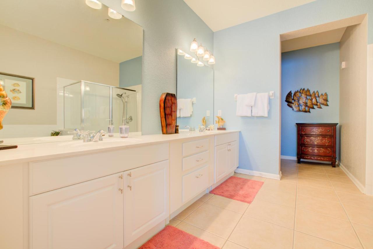 Gorgeous 1st-floor, End Unit W Lakeview * Orlando