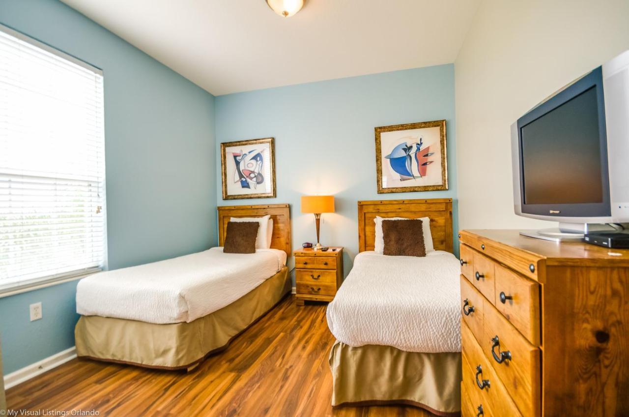 Beautiful Pet Friendly Near Pool *