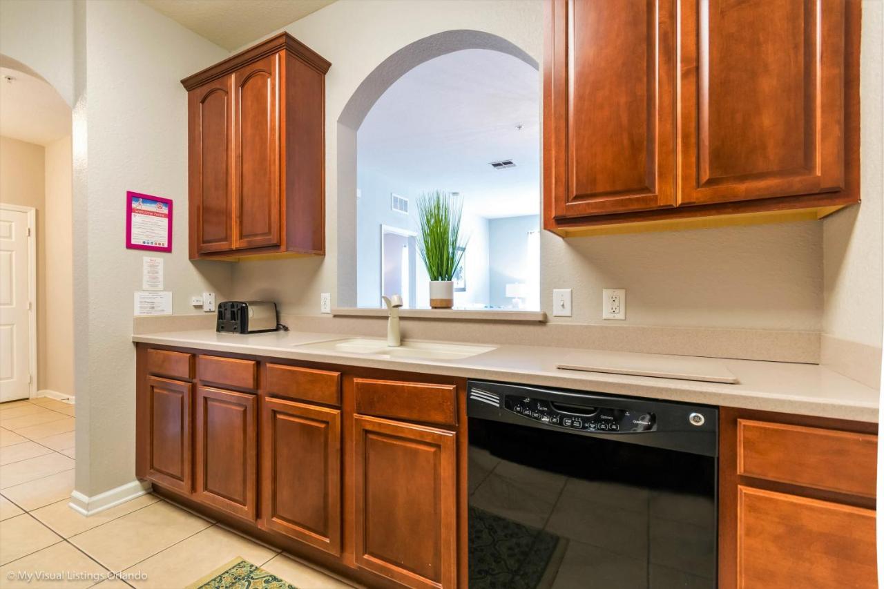 Apartment Spacious Near Convention Ctr & I-drive, Pool Orlando
