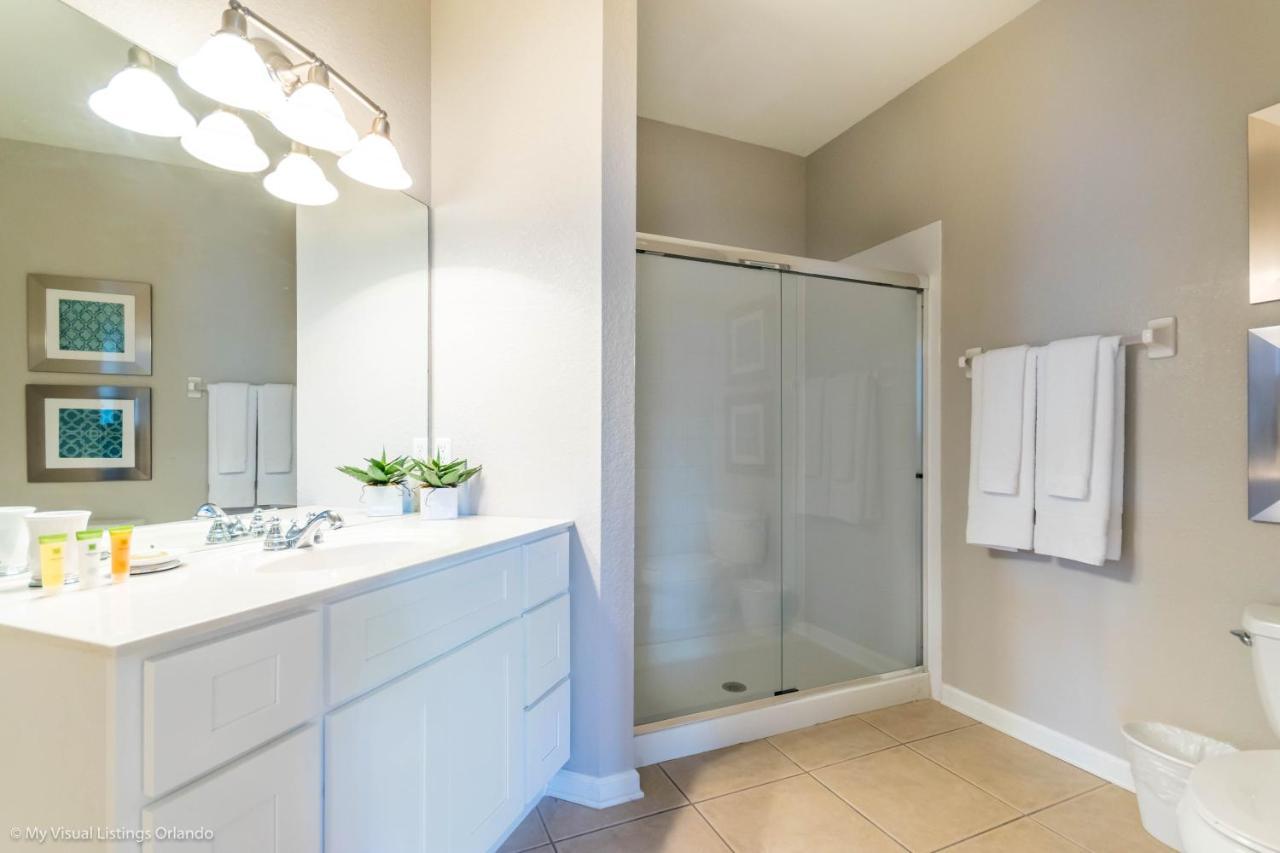 Apartment Spacious Near Convention Ctr & I-drive, Pool