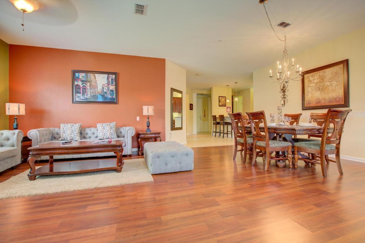 Stylish At Vista Cay Minutes To Wdw Apartment *
